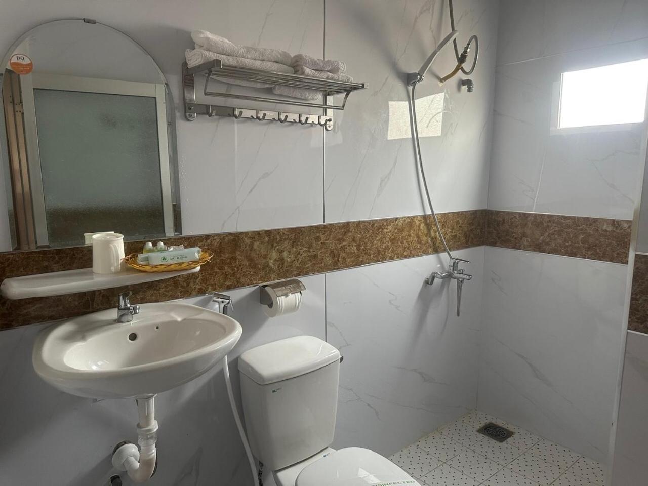 Du Hung 1 Hotel ها تيان المظهر الخارجي الصورة